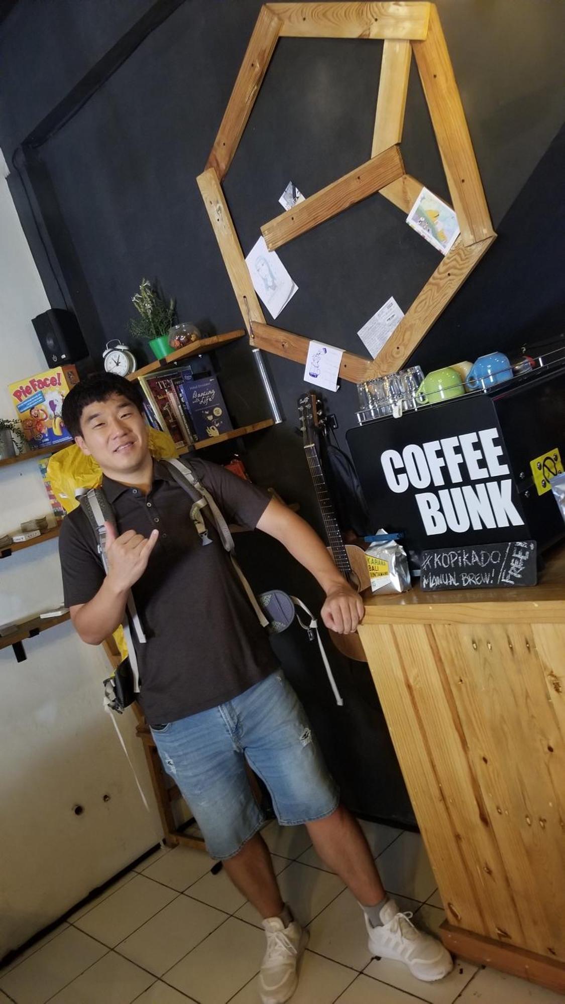 Coffeebunk Hostel Тангеранг Экстерьер фото